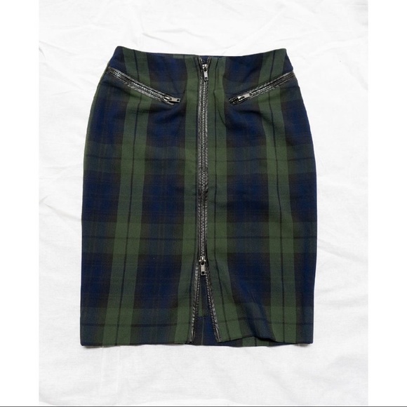 H&M Plaid Skirt - Picture 1 of 5
